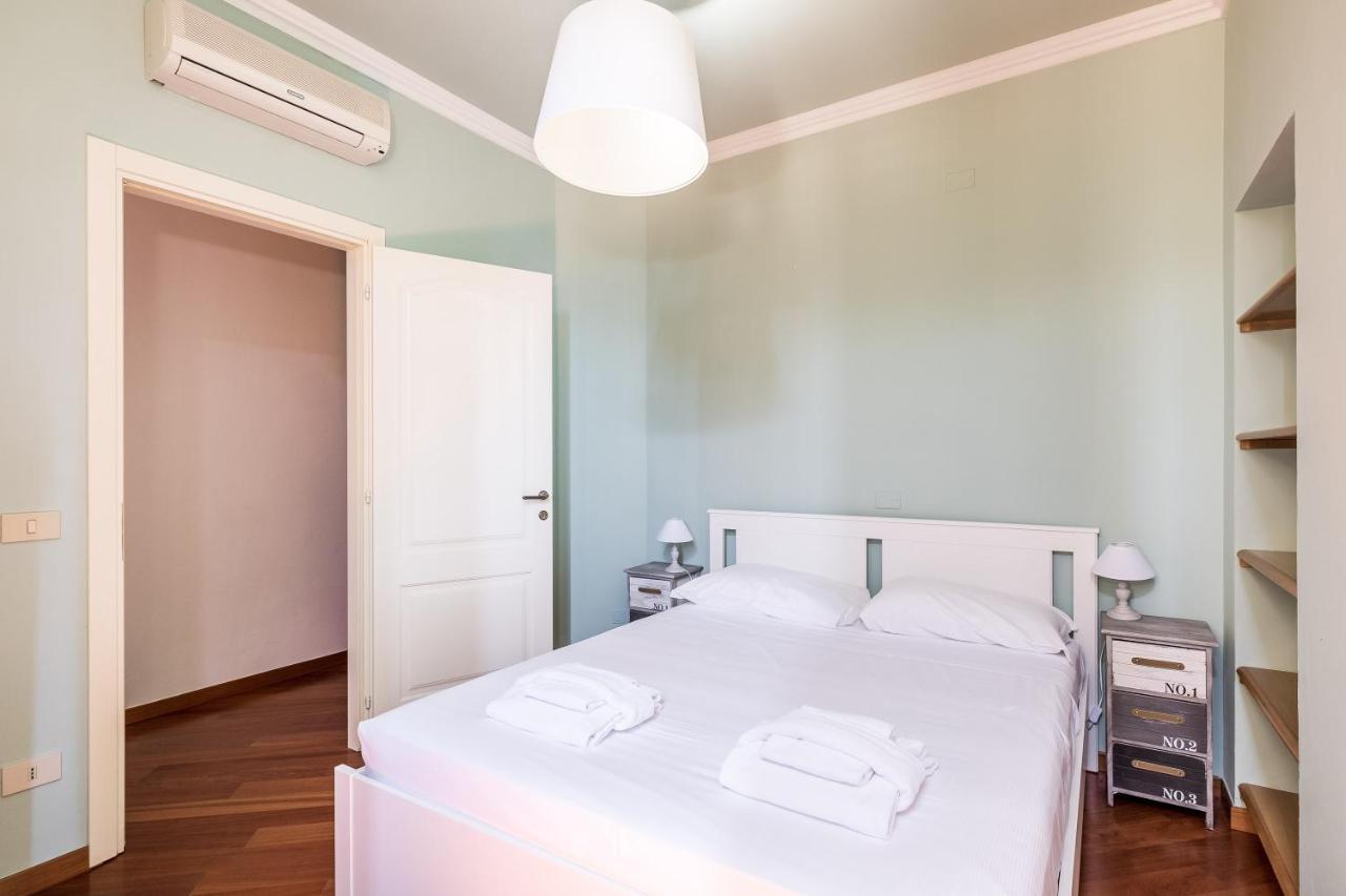 A Pochi Passi Dalla Finestrella Di Via Piella By Wonderful Italy Apartment Bologna Bagian luar foto
